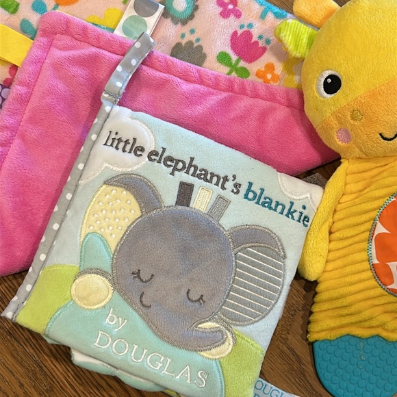 Set of Three Baby / Toddler Soft Learning Toys - Picture 17 of 17